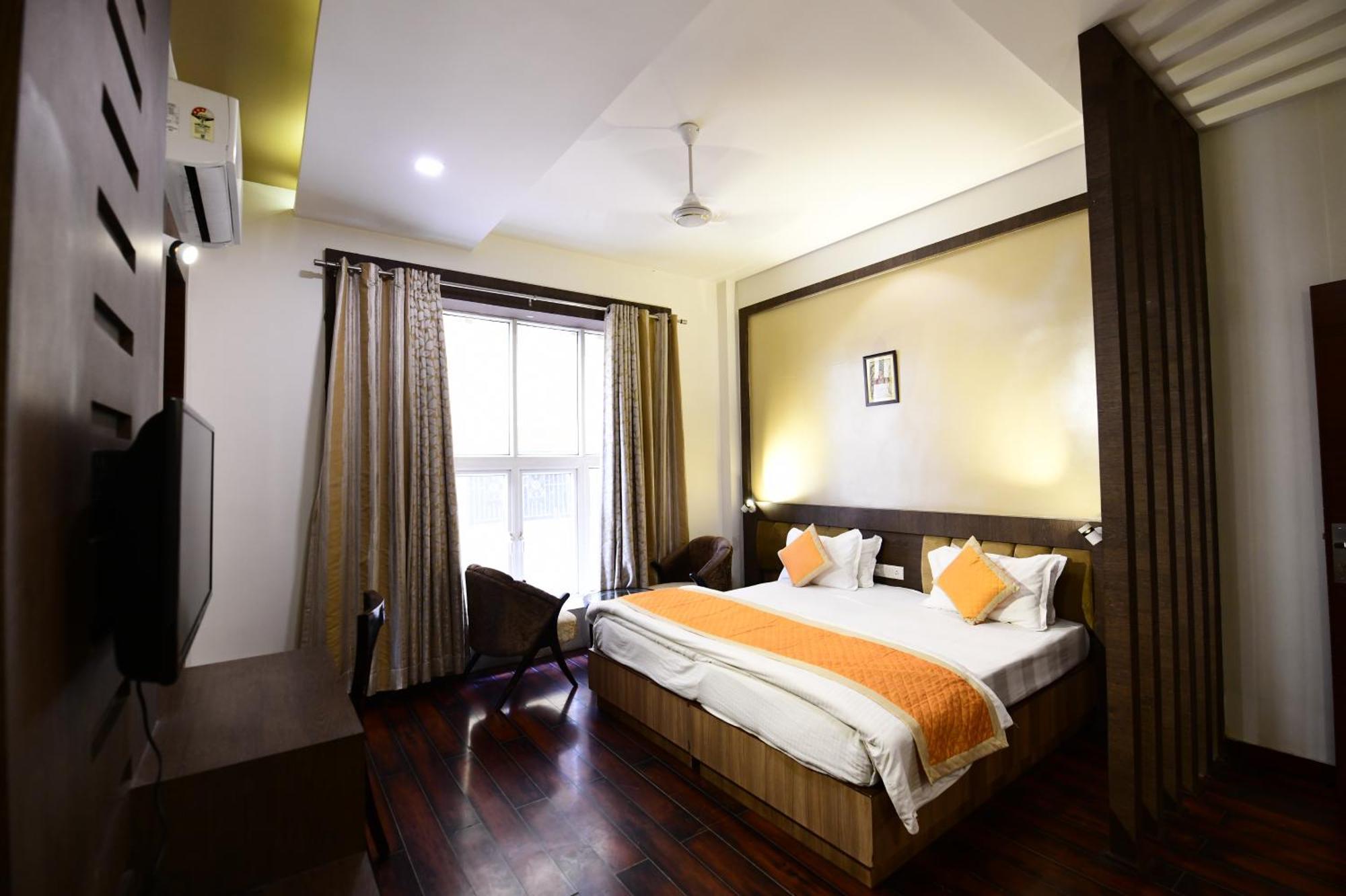 Hotel Jataka Inn Bodh-Gajá Kültér fotó