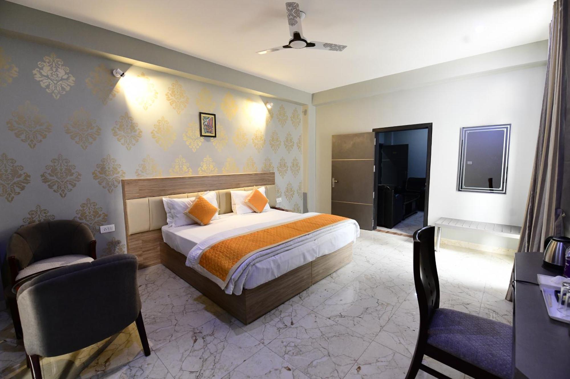 Hotel Jataka Inn Bodh-Gajá Kültér fotó