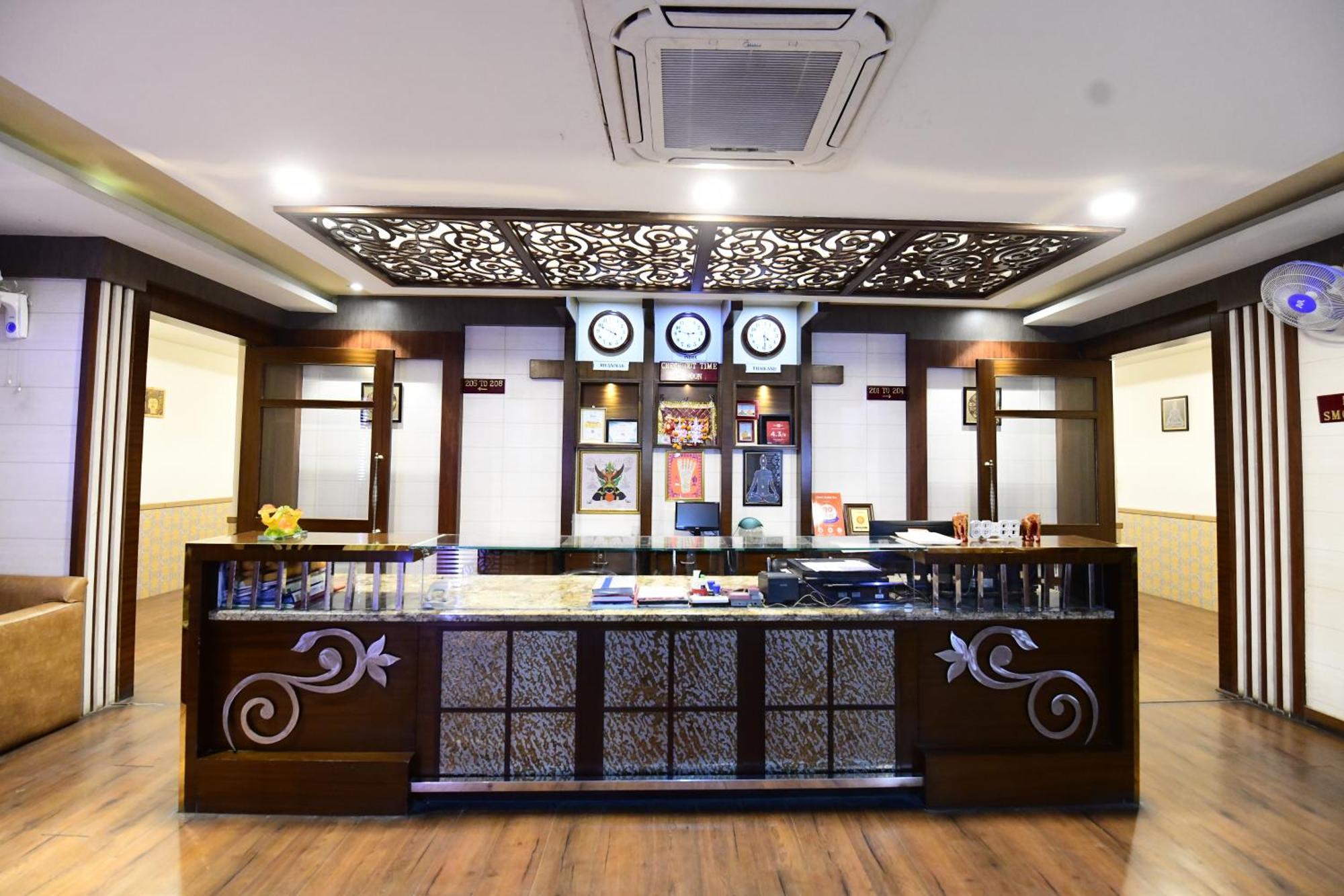 Hotel Jataka Inn Bodh-Gajá Kültér fotó